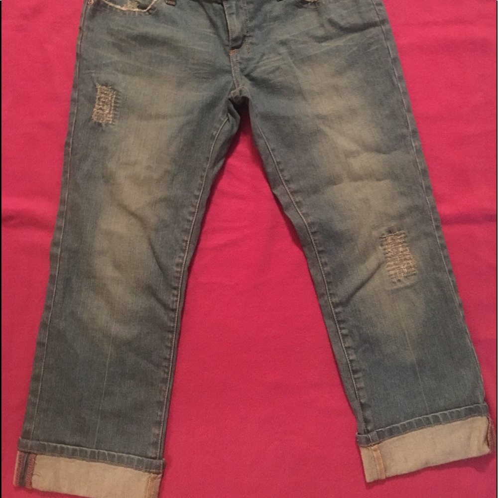 American Eagle Capris
